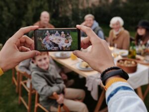 Summer 2022 Travel Trends for the Vacation Rental Industry: Vrbo Surges, Expedia Bounces Back, and More